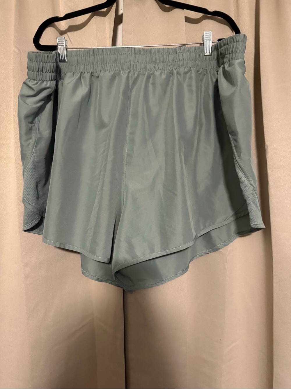 Under Armour Sage Green Women's Athletic Running Shorts